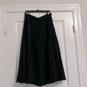 1.State midi pleated skirt